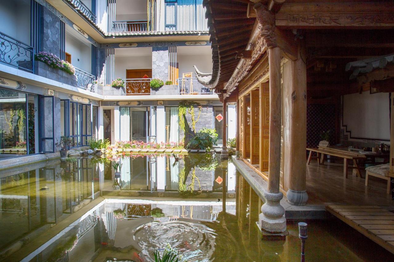 Aesthetic Design Of Ancient Town Hotel Dali  Exterior photo